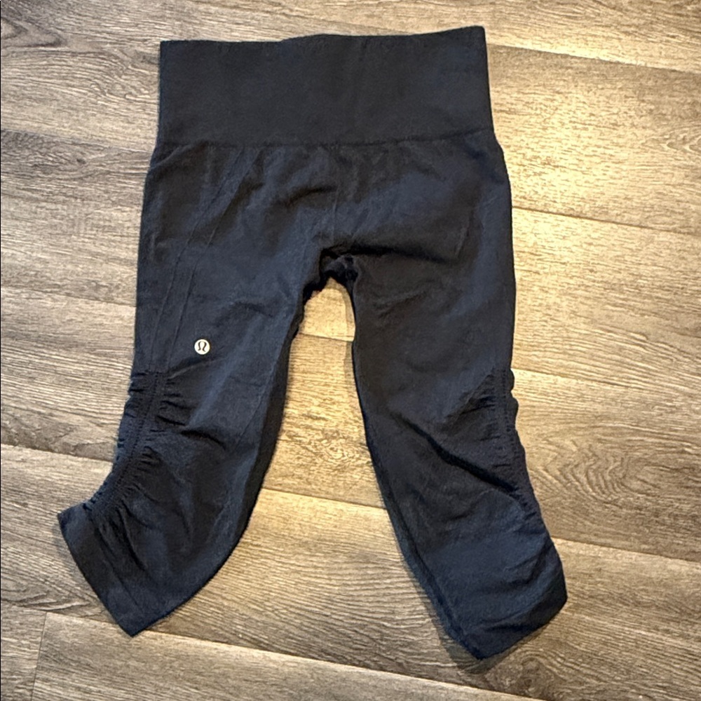 Lululemon In the flow cropped tights - Picture 3 of 6
